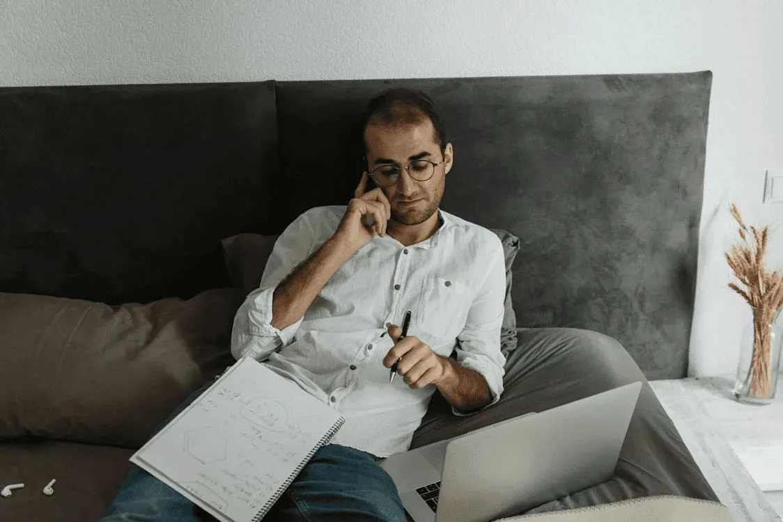 Crafting compelling and personalized outreach messages