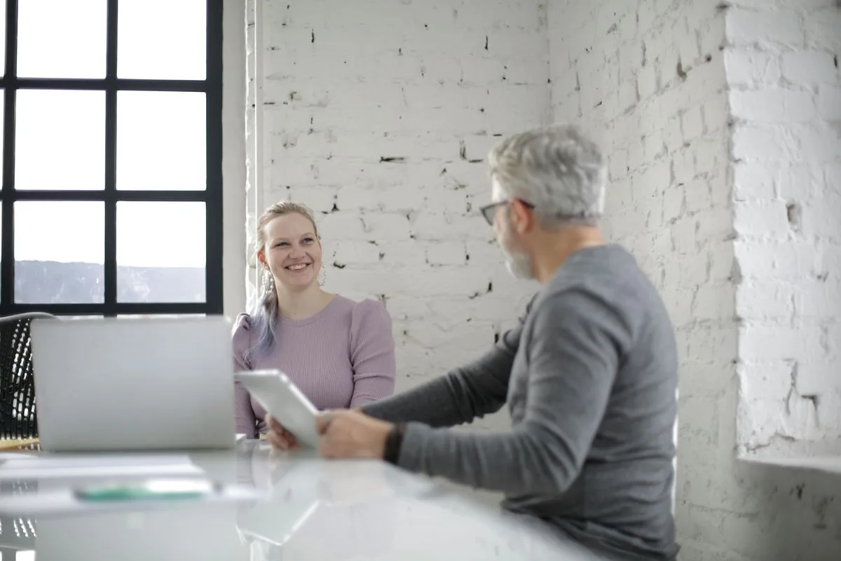 Best Practices for Cold Emailing Business Owners