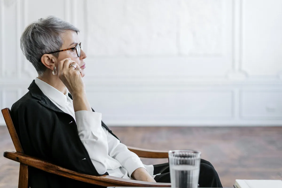 ADHD in Adult Women: Signs, Solutions & Self-Compassion Guide