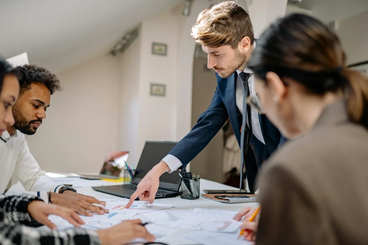 Merchant Cash Advance vs Business Loan: Full Comparison