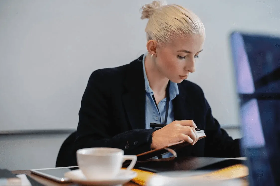 Analytical Skills of a Broker