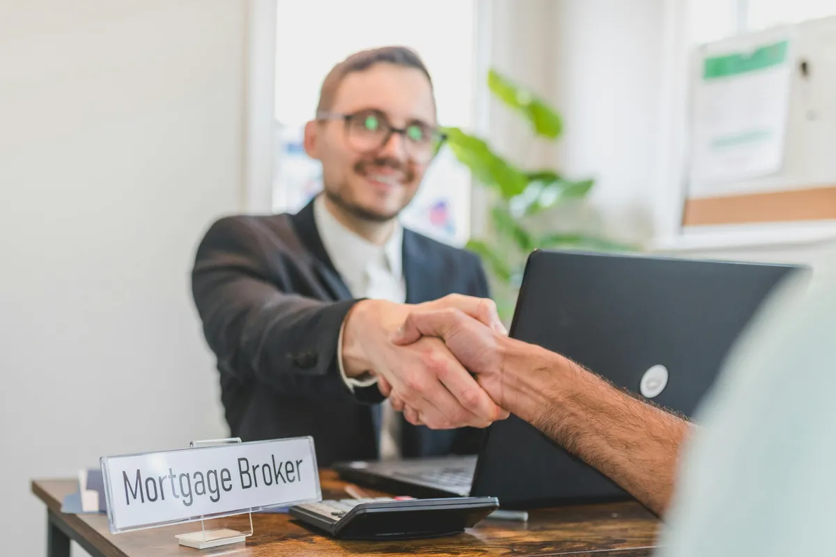 Choosing The Right Mortgage Broker