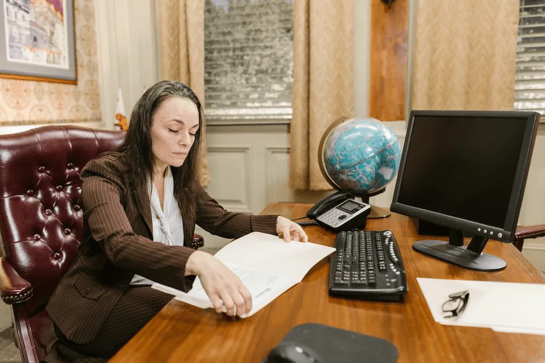 Understanding the Role of a Mortgage Broker