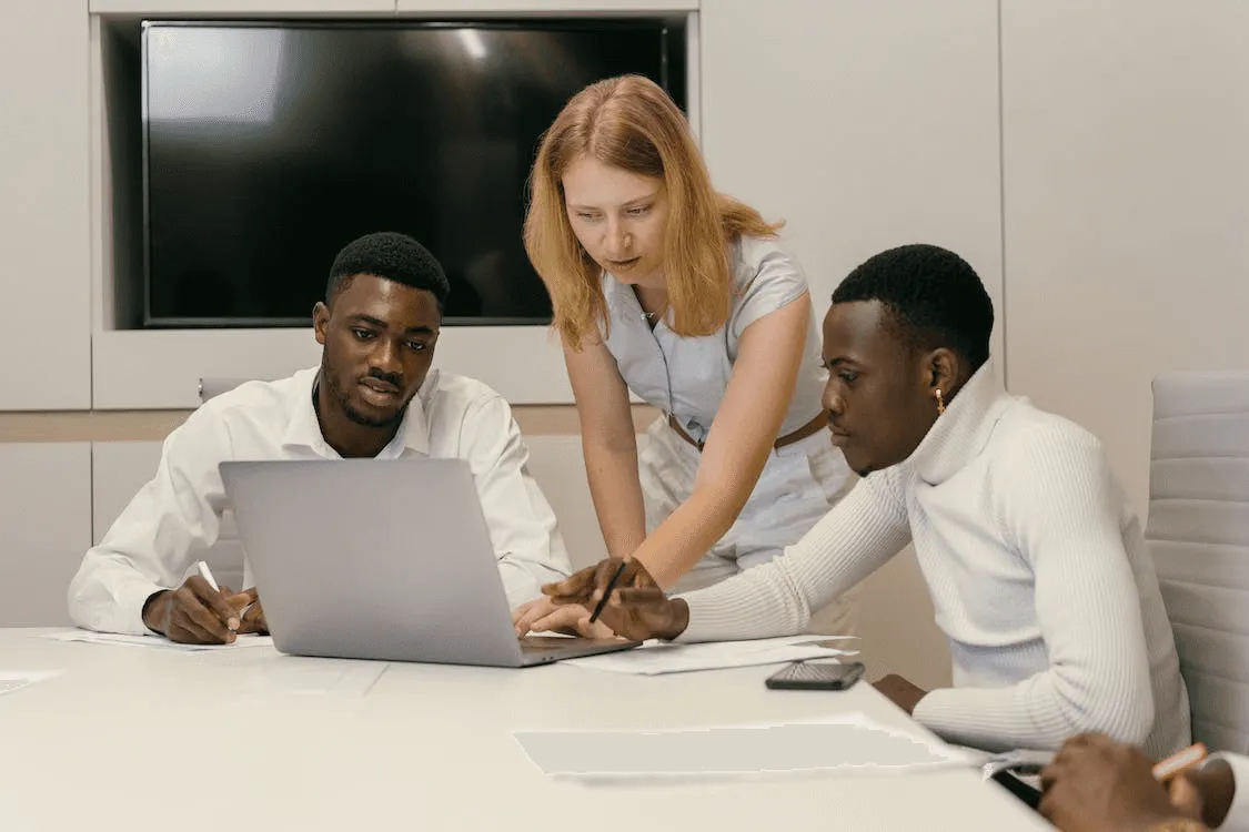 What is a Finance Broker