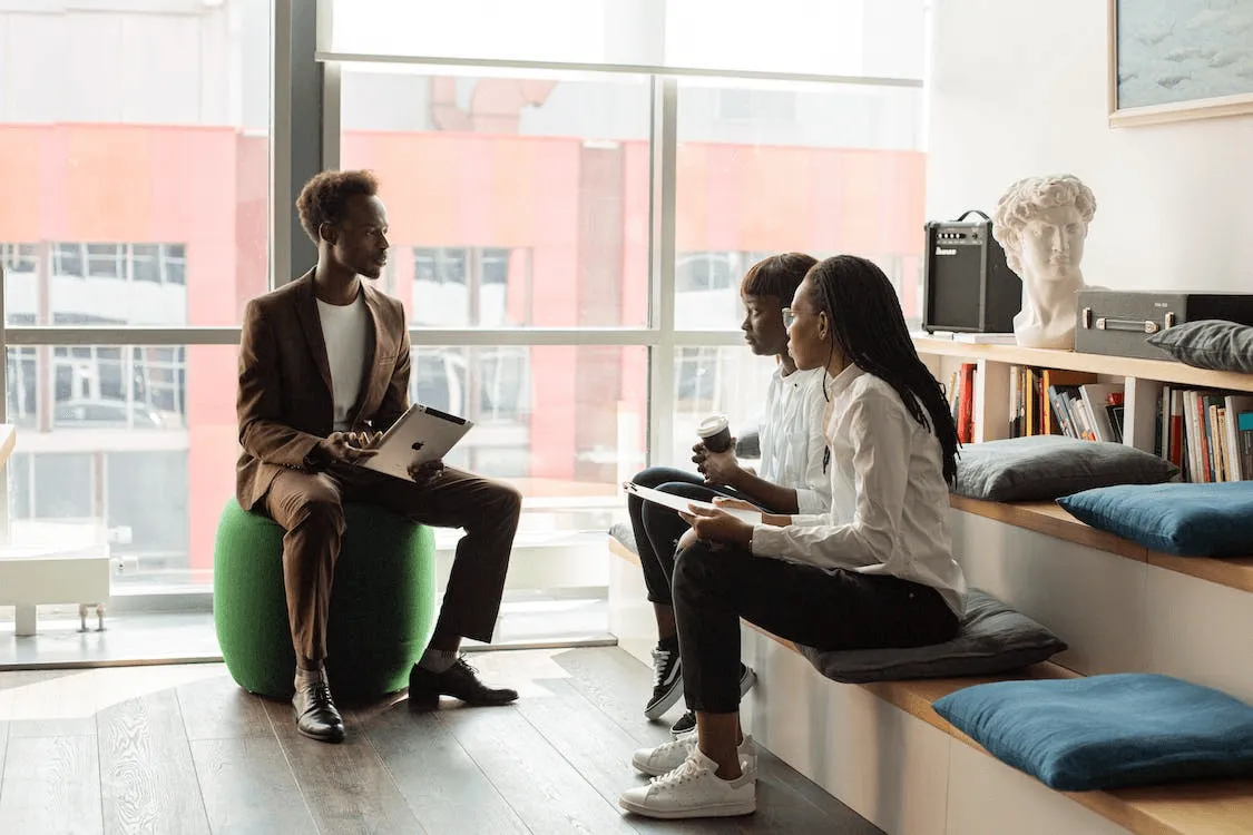 The Role of Mortgage Brokers in the Housing Market