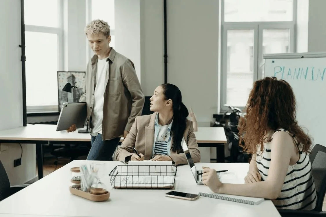 Qualities of a Stellar Lead